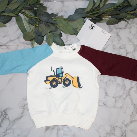NEW! 3-6M Color Block Modern Tractor Sweatshirt - Picture 3 of 7